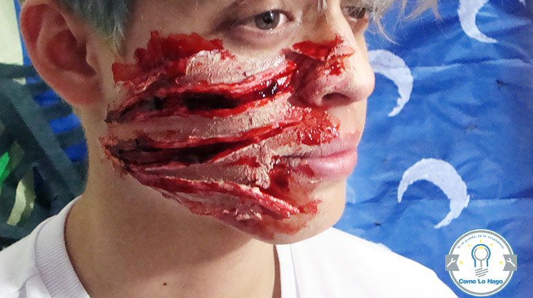 Cómo hacer un maquillaje de rasguño zombie